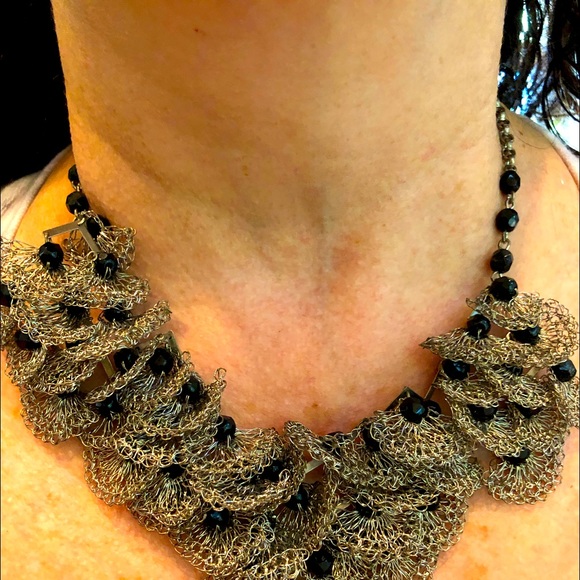 Boutique silver abstract crochet necklace - Picture 1 of 3
